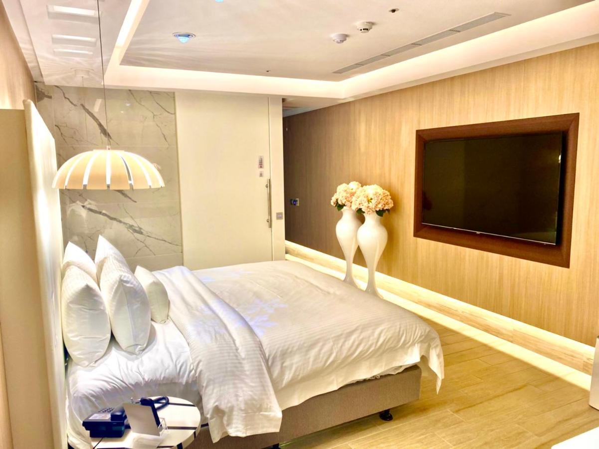 Uya Motel Xinwu Exterior photo